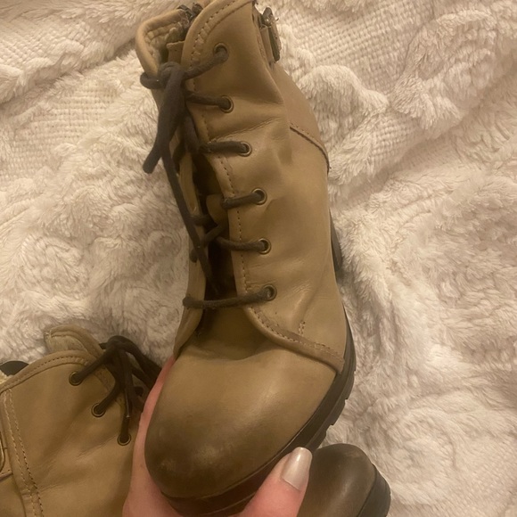 Aldo fur lined heeled comfortable boots - Picture 5 of 9